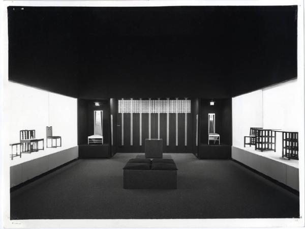 XV Triennale - Le sedie di Charles Rennie Mackintosh - La sala - Filippo Alison
