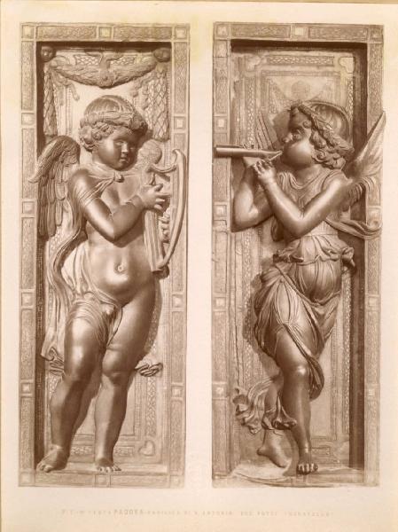 Donatello - Due angeli musicanti (formelle dell'Altare del Santo) - Scultura in bronzo - Rilievo - Padova - Basilica di Sant'Antonio (Basilica del Santo) - Altare