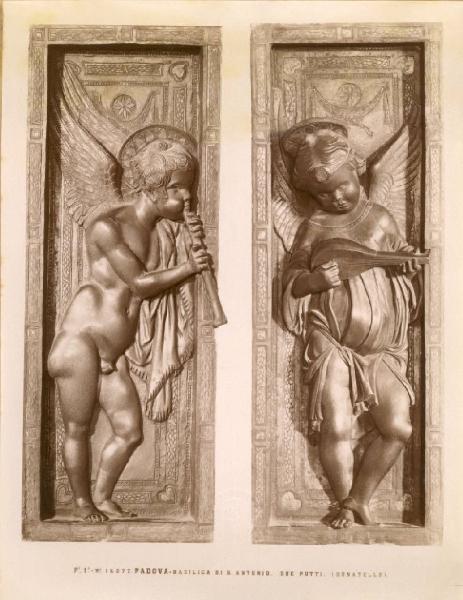 Donatello - Due angeli musicanti (formelle dell'Altare del Santo) - Scultura in bronzo - Rilievo - Padova - Basilica di Sant'Antonio (Basilica del Santo) - Altare
