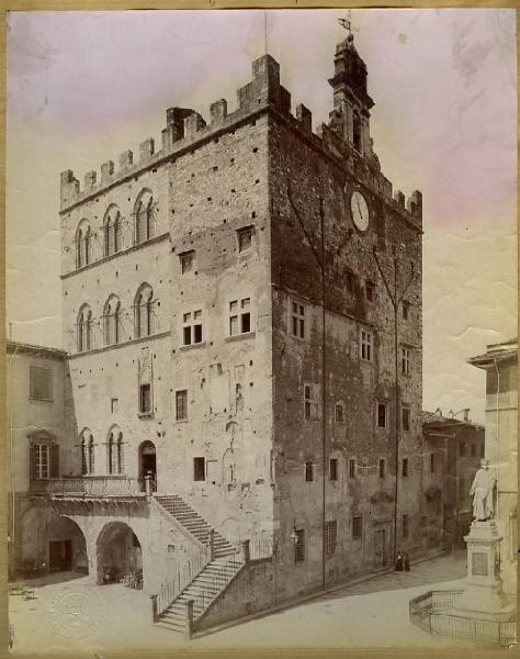 Prato - Palazzo Pretorio - Esterno