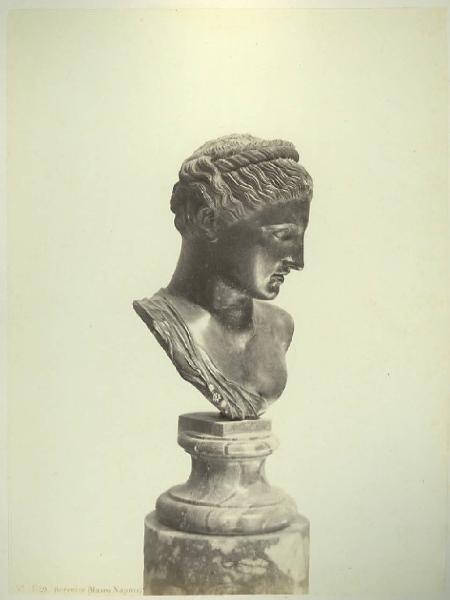 Artemide (anche come Berenice o Saffo) - Scultura in bronzo - Busto - Napoli - Museo Archeologico Nazionale