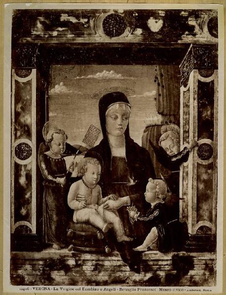 Benaglio, Francesco - Madonna con Bambino e tre angeli (Madonna del ventaglio) - Dipinto - Tempera su tavola - Verona - Museo Civico (Museo di Castelvecchio)