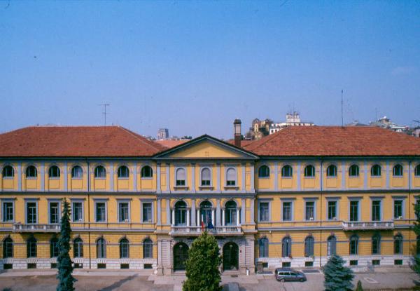 Istituto dei Ciechi di Milano - Via Vivaio - Edificio - Facciata