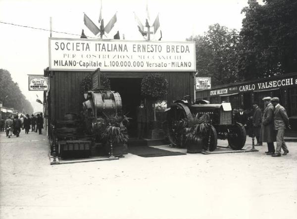 Milano - Fiera campionaria del 1922 - Stand della Breda