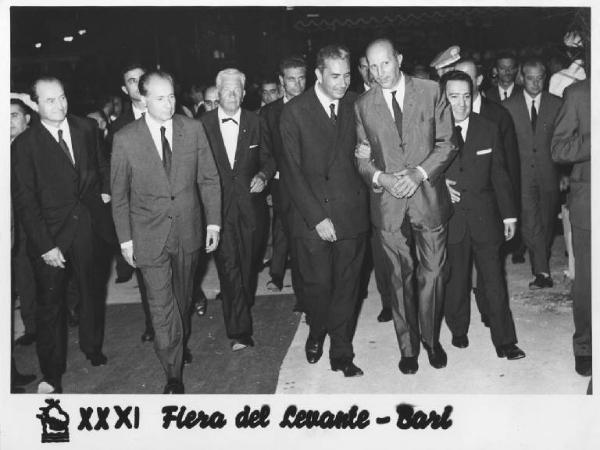 Bari - Fiera del Levante del 1967 - Padiglione della Breda - Visita del Presidente del Consiglio dei Ministri Aldo Moro