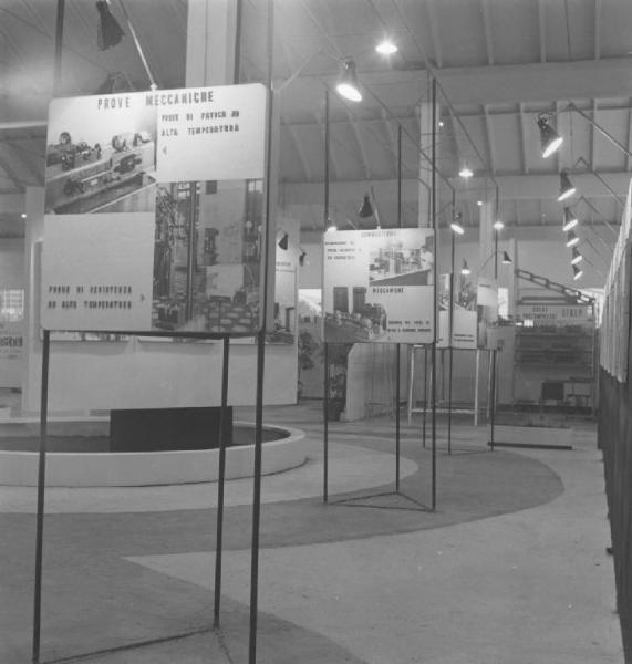 Milano - Mostra dell'antincendio del 1963 - Stand della Breda