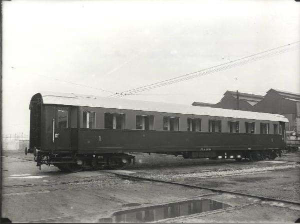 Ernesto Breda (Società) - Carrozza ferroviaria Az 20538 di prima classe per le Ferrovie dello Stato (FS)