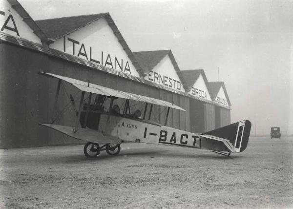 Ernesto Breda (Società) - Aereo biplano biposto da turismo I-BACT tipo Breda A.1