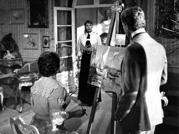 Scena del film "Il padrone sono me" - Regia Franco Brusati - 1955 - Gli attori Myriam Bru, Andreina Pagnani e Jacques Chabassol