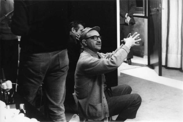 Set del film "Don Giovanni in Sicilia" - Regia Alberto Lattuada - 1967 - Il regista Alberto Lattuada sul set
