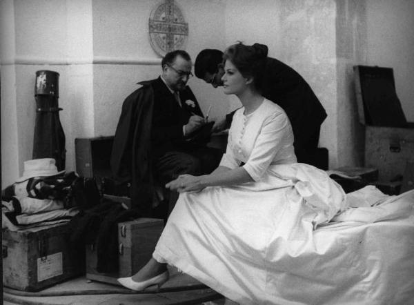 Set del film "Il bell'Antonio" - Regia Mauro Bolognini - 1960 - Gli attori Pierre Brasseur e Claudia Cardinale
