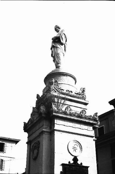 Monumento ad Alessandro Volta