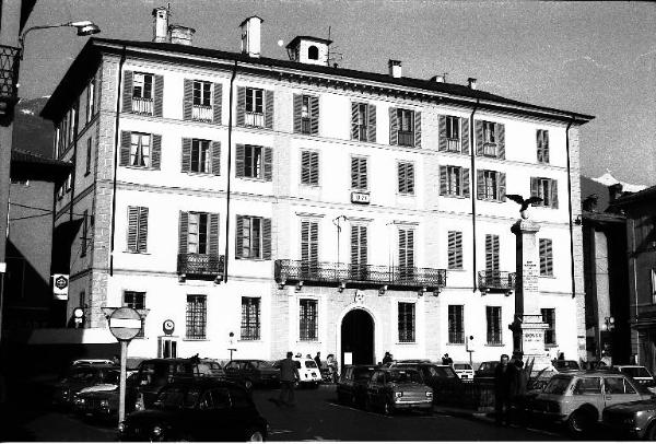 Palazzo Manzi / Facciata principale