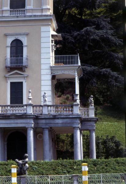 Villa Cademartori Mylius-Cramer / Particolare del lato ovest
