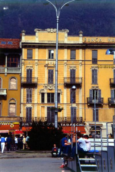 Edificio di Piazza Cavour