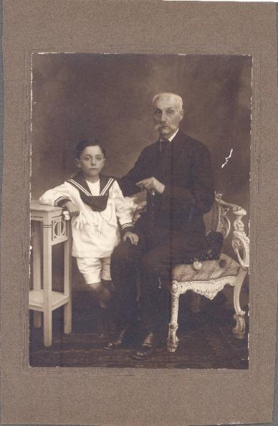 Ritratto di uomo anziano con bambino