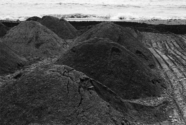 Borghetto Santo Spirito - Spiaggia - Cumuli di sabbia
