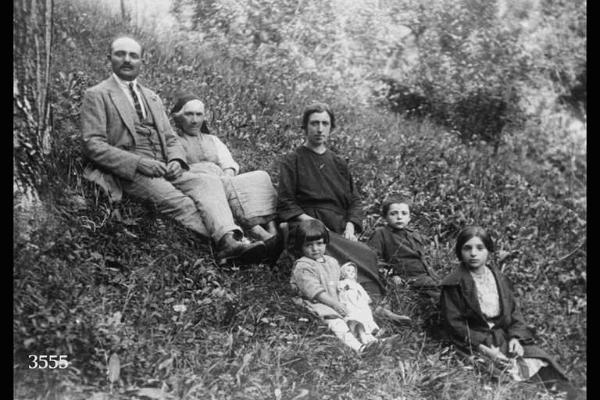 Famiglia Angelo Nardi di Corna.