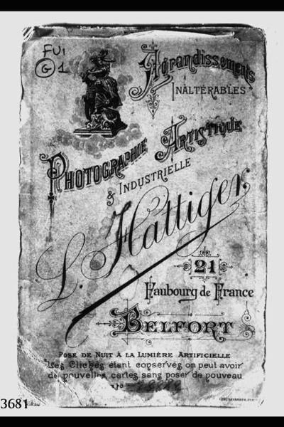 Riproduzione del marchio "Photographie Artistique e Industrielle L.Hattiger".