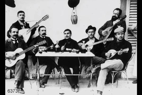 Gruppo mandolinistico.