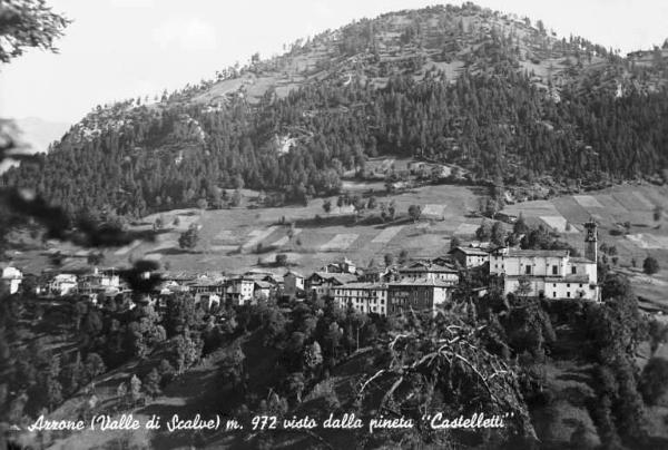 Azzone - Panorama dalla pineta Castelletti
