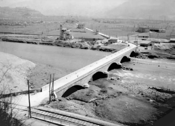 Esine - Fiume Oglio - Ponte Vittorio Emanuele II