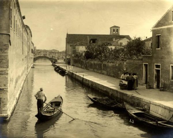 Venezia - Golfo Giudecca - Canale con gondola