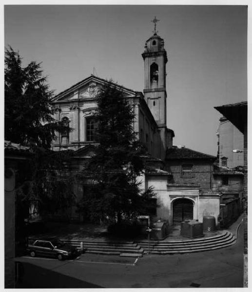 Melegnano - chiesa Santissimi Pietro e Biagio - piazza - strada