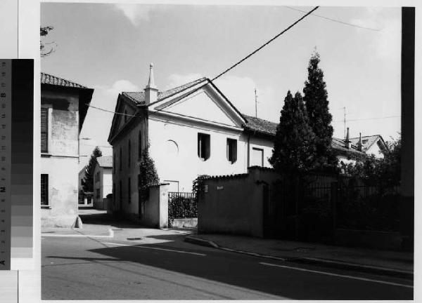 Gessate - edificio ex sede arcivescovile - strada