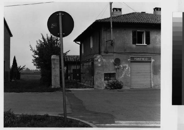 Cesano Boscone - centro rurale - incrocio stradale
