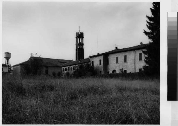 Grezzago - villa Zoia - campi - torre campanaria della chiesa di San Martino - serbatoio dell'acqua