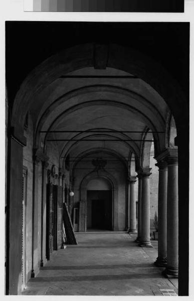 Brugherio - villa Andreani - portico - interno