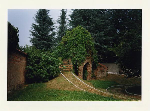 Garbagnate Milanese - giardino villa Aronisi