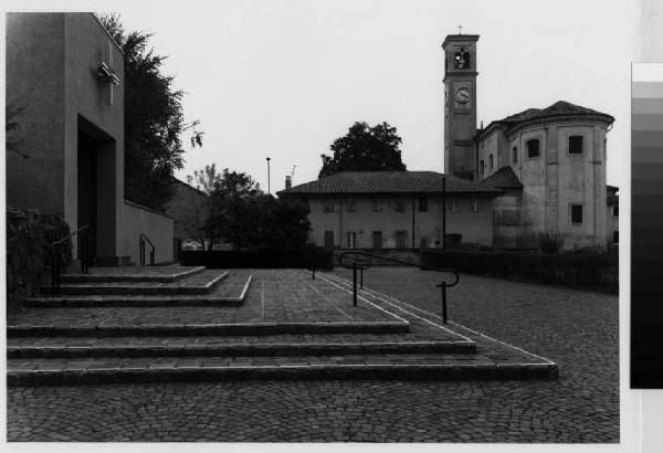 San Donato Milanese - chiesa di San Donato vecchia - sagrato della chiesa di San Donato nuova