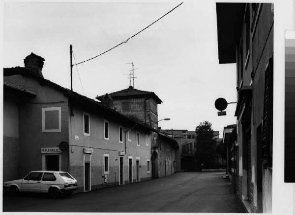 Robecchetto con Induno - palazzo Lampugnani - strada