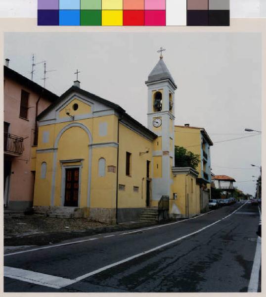 Nova Milanese - chiesa di Santa Maria Assunta - campanile - strada