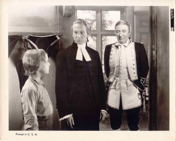 Scena del film "I lloyds di Londra" - regia Henry King - 1936 - attori Freddie Bartholomew e Montagu Love