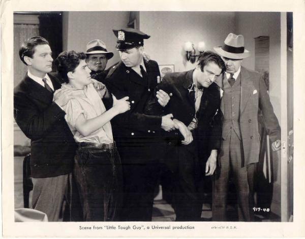 Scena del film "Little Tough Guy" - regia Harold Young - 1938 - attori Robert Wilcox e Billy Halop