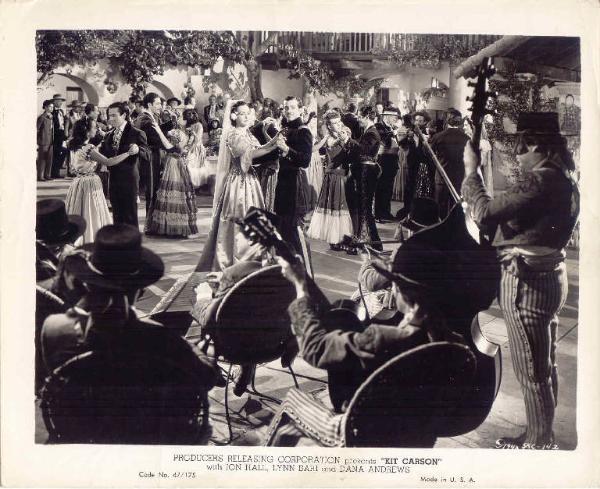 Scena del film "La grande cavalcata" - regia George B.Seitz - 1940 - attori Dana Andrews e Lynn Bari