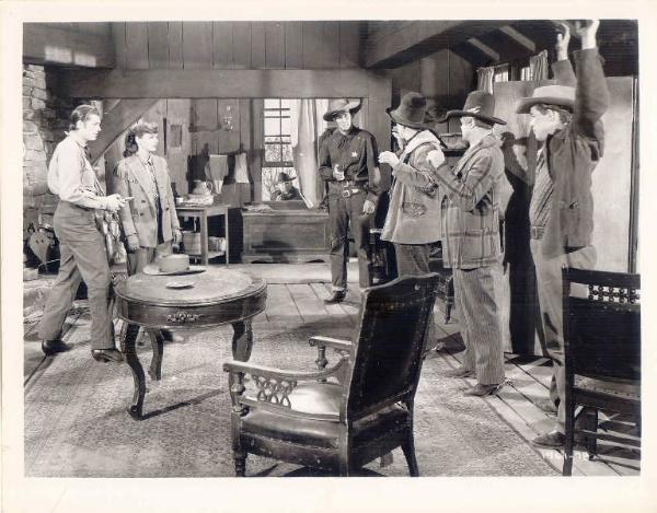 Scena del film "Il grande agguato" - regia Joseph Kane - 1949