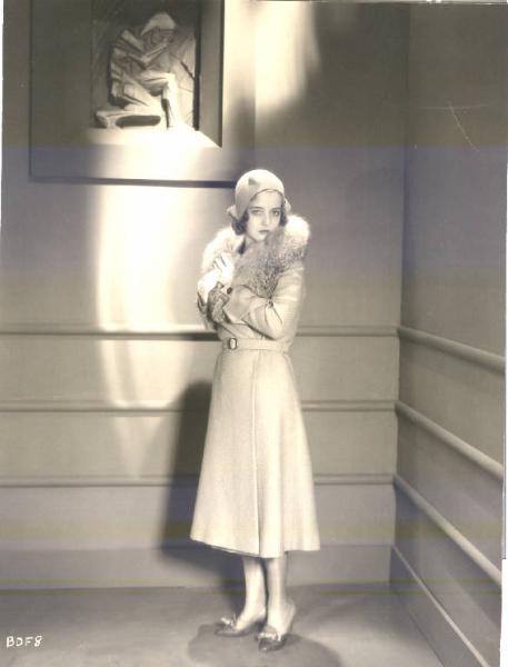 Scena del film "The Bad Sister" - regia Hobart Henley - 1931- attrice Bette Davis