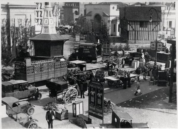 Fiera di Milano - Campionaria 1931 - Trasporto di merci