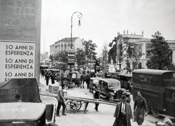 Fiera di Milano - Campionaria 1934 - Trasporto di merci