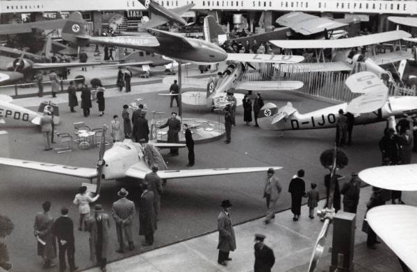 Fiera di Milano - Salone internazionale aeronautico 1935 - Sezione tedesca