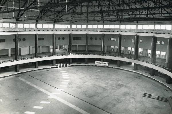 Fiera di Milano - Palazzo dello sport, sede del Salone internazionale aeronautico 1935 - Lavori di preparazione