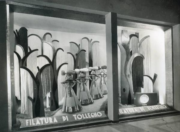 Fiera di Milano - Campionaria 1937 - Padiglione dei tessili e dell'abbigliamento - Stand della Filatura di Tollegno