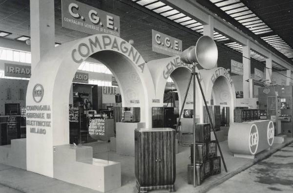 Fiera di Milano - Campionaria 1937 - Padiglione della radio-cine, ottica e fotografia - Stand della CGE (Compagnia generale di elettricità)