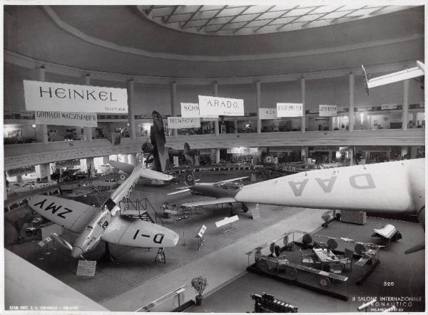 Fiera di Milano - Salone internazionale aeronautico 1937 - Settore tedesco