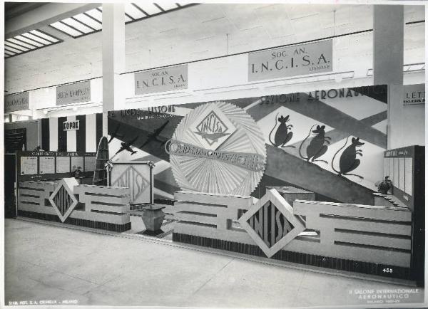 Fiera di Milano - Salone internazionale aeronautico 1937 - Settore accessori, strumenti e materie prime lavorate e semilavorate - Stand di compensati per aeronautica della S.A. INCISA