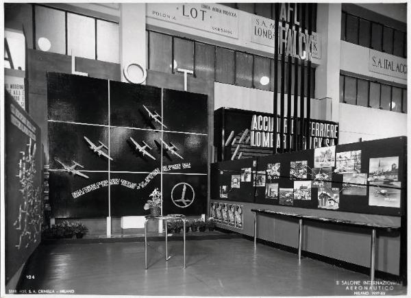 Fiera di Milano - Salone internazionale aeronautico 1937 - Settore servizi aerei civili - Stand della Lot (linea aerea polacca)